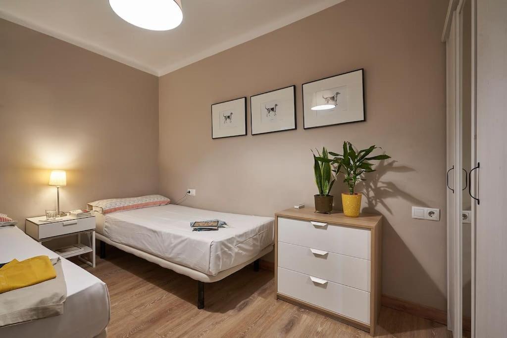 Bebarceloner Sant Andreu Apartments - 3 Bedrooms Dış mekan fotoğraf
